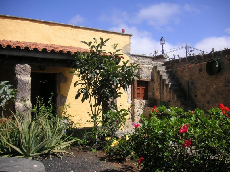 Гостевой дом Casa Rural El Drago Мойя Экстерьер фото